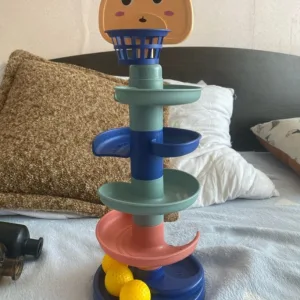 Ricevuto Giocattolo Rotante Montessori con Pista e Palline dal cliente L***s.