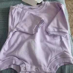 Ricevuto Baby Cotton Long Sleeve Bubble Romper dal cliente S*****g.