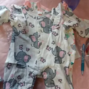Ricevuto Pagliaccetto a Maniche Lunghe per Bambini con Cerchietto dal cliente V****a.