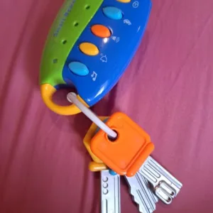 Ricevuto Giocattolo Musicale a Forma di Chiavi per Bambini dal cliente B****a.