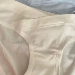 Ricevuto Mutande di Cotone Sotto il Pancione da cliente M*****a.