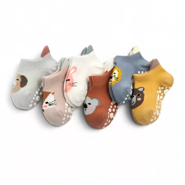 grip socks, kids socks, non slip socks, low cut socks, anti slip socks, socks with rubber grip